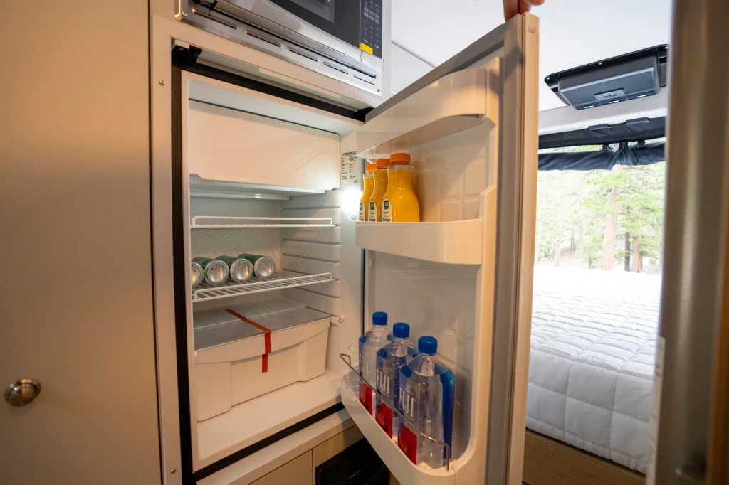 Wander Pop Fridge and Freezer